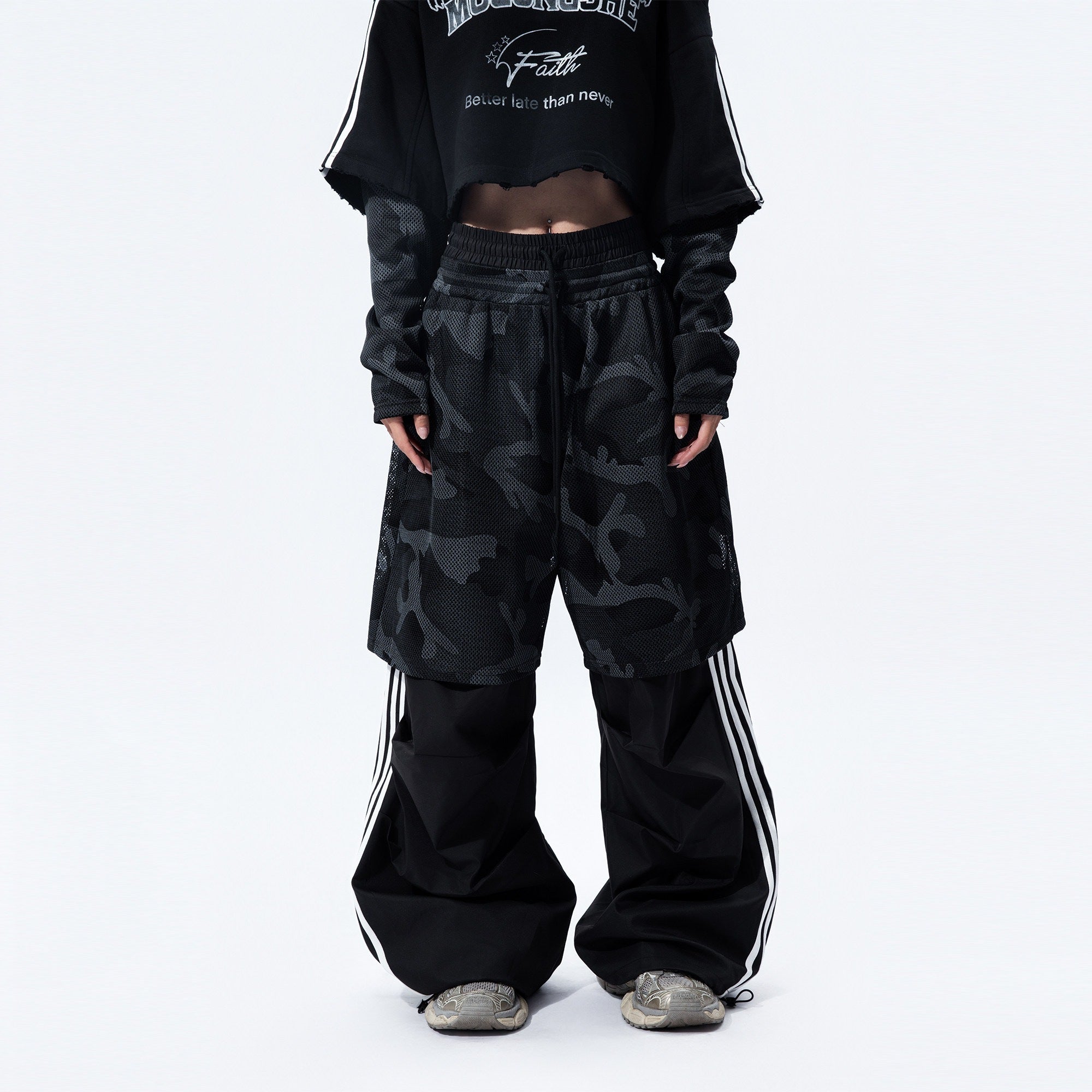 MOGONGSHE_Streetwear_Camouflage_Striped_Hooded_Women's_Three_Piece_Tracksuit_Sets_969972970000_MISSTT