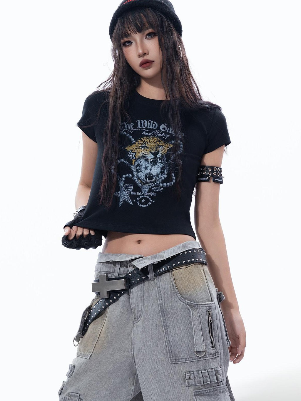 MOGONGSHE Sweet Cool Chain And Gold Leopard Holding Ball Print Women's Crop Tops