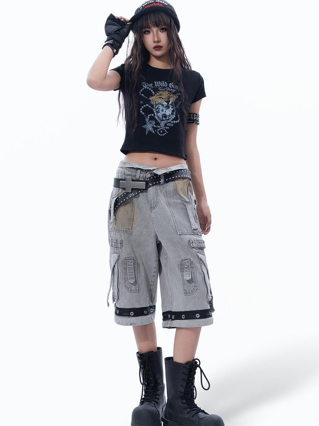 MOGONGSHE Sweet Cool Chain And Gold Leopard Holding Ball Print Women's Crop Tops