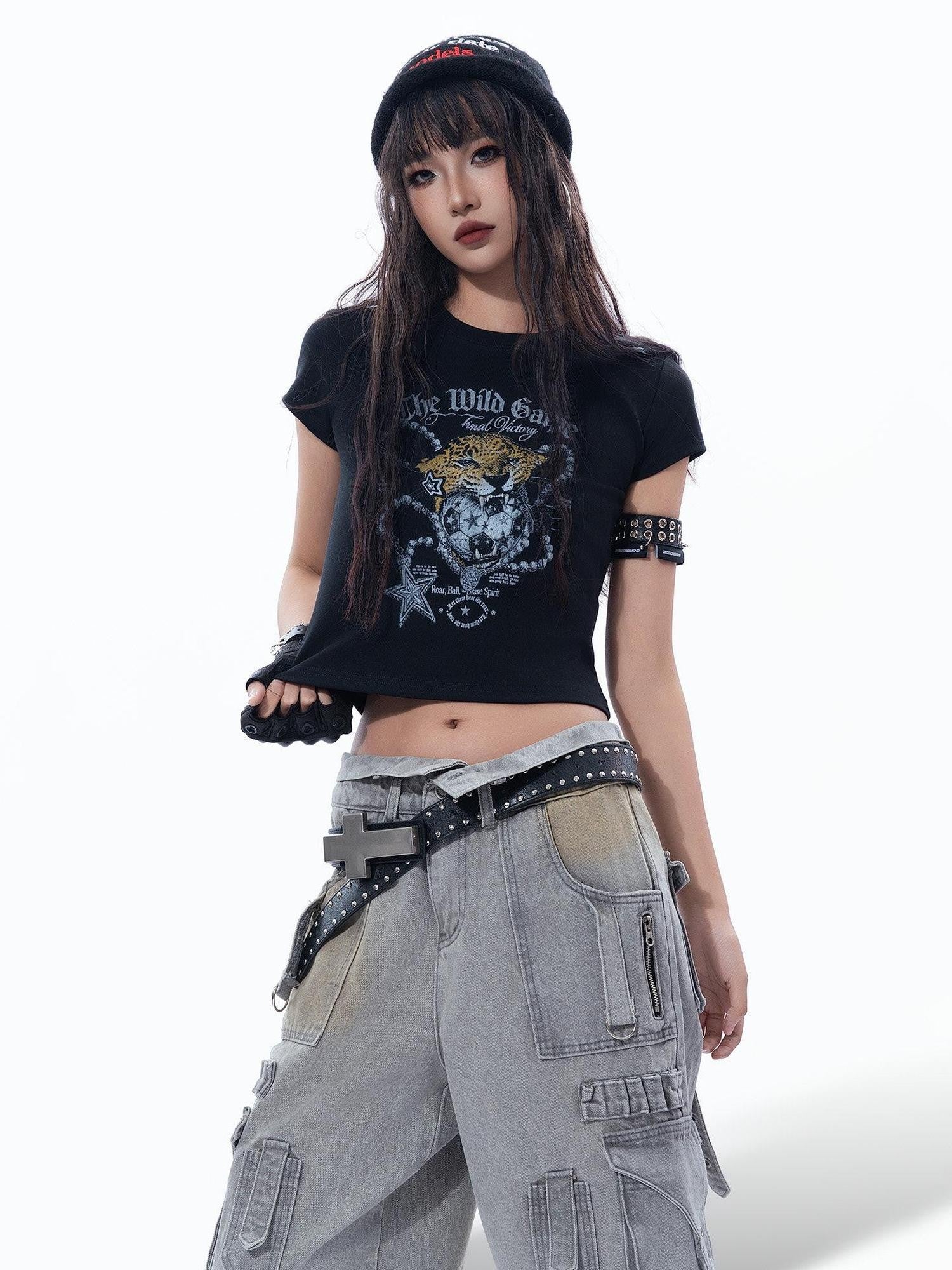 MOGONGSHE Sweet Cool Chain And Gold Leopard Holding Ball Print Women's Crop Tops