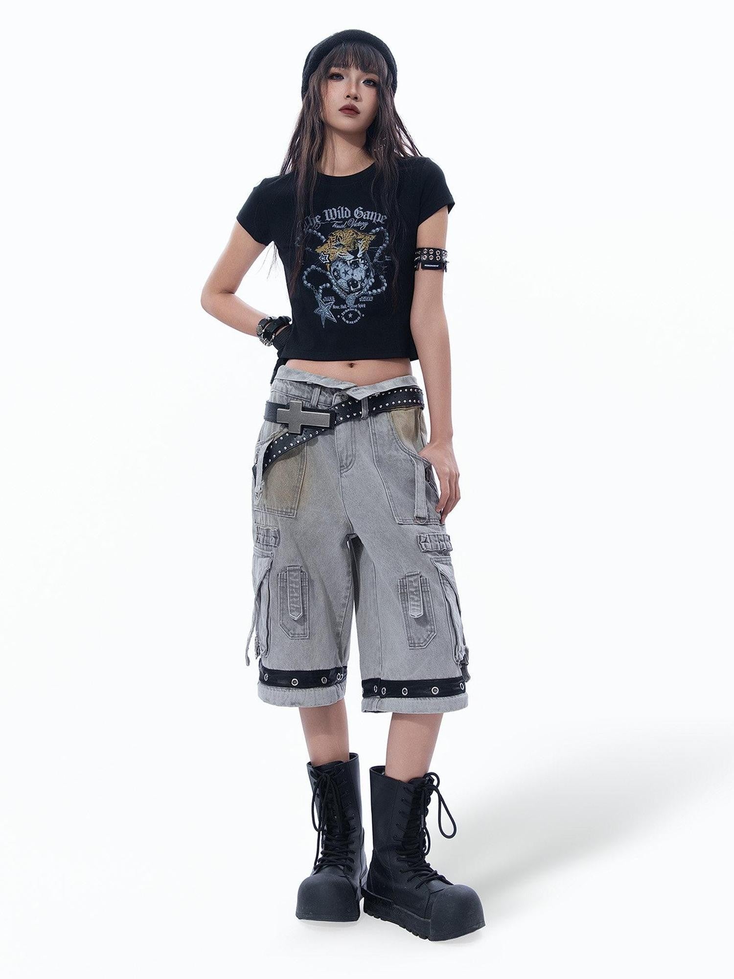 MOGONGSHE Sweet Cool Chain And Gold Leopard Holding Ball Print Women's Crop Tops