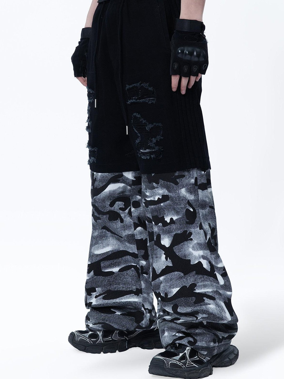 MOGONGSHE Vintage American Camouflage Patchwork Distressed Women's Denim Wide-leg Jeans