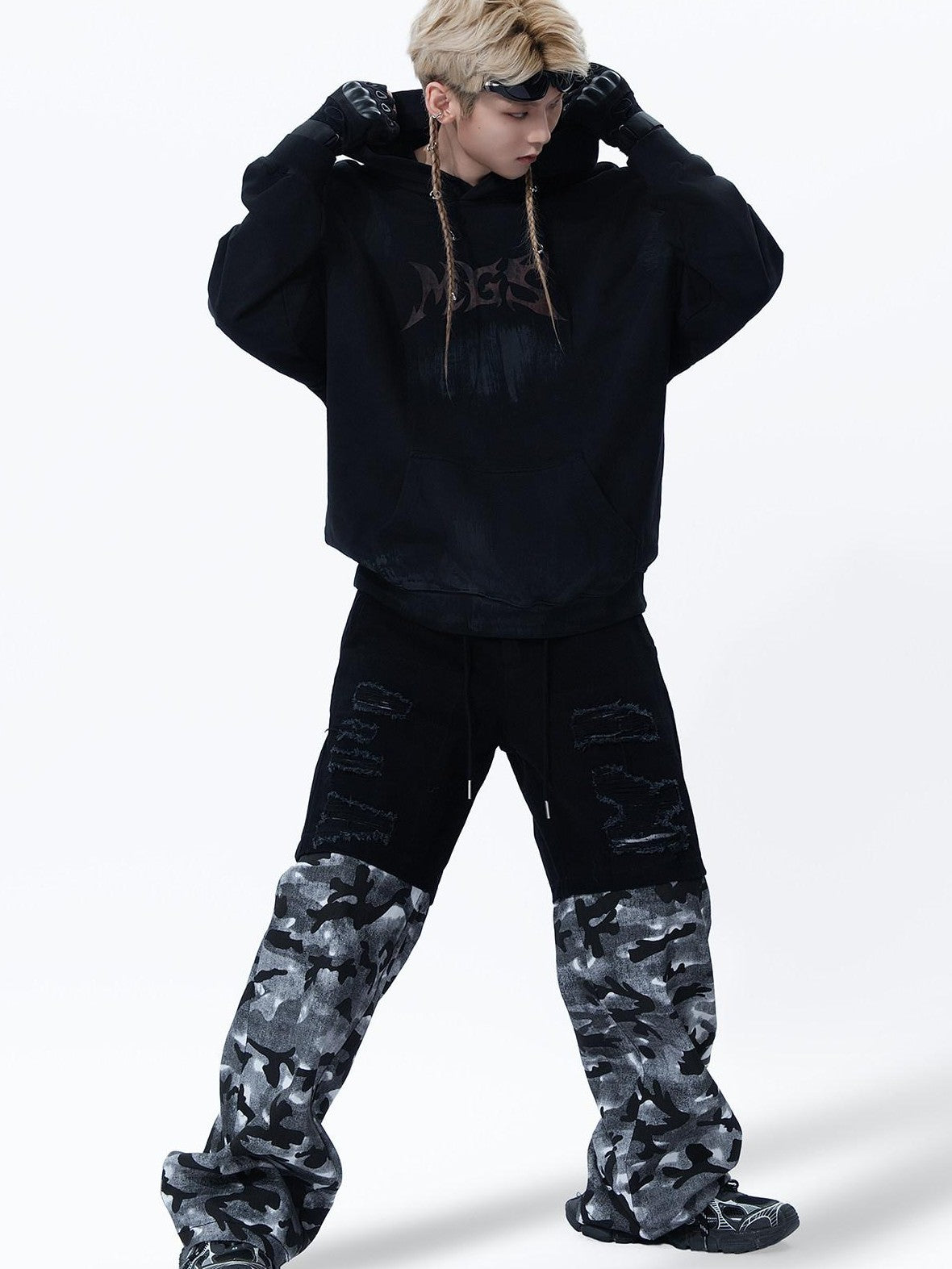 MOGONGSHE Vintage American Camouflage Patchwork Distressed Women's Denim Wide-leg Jeans