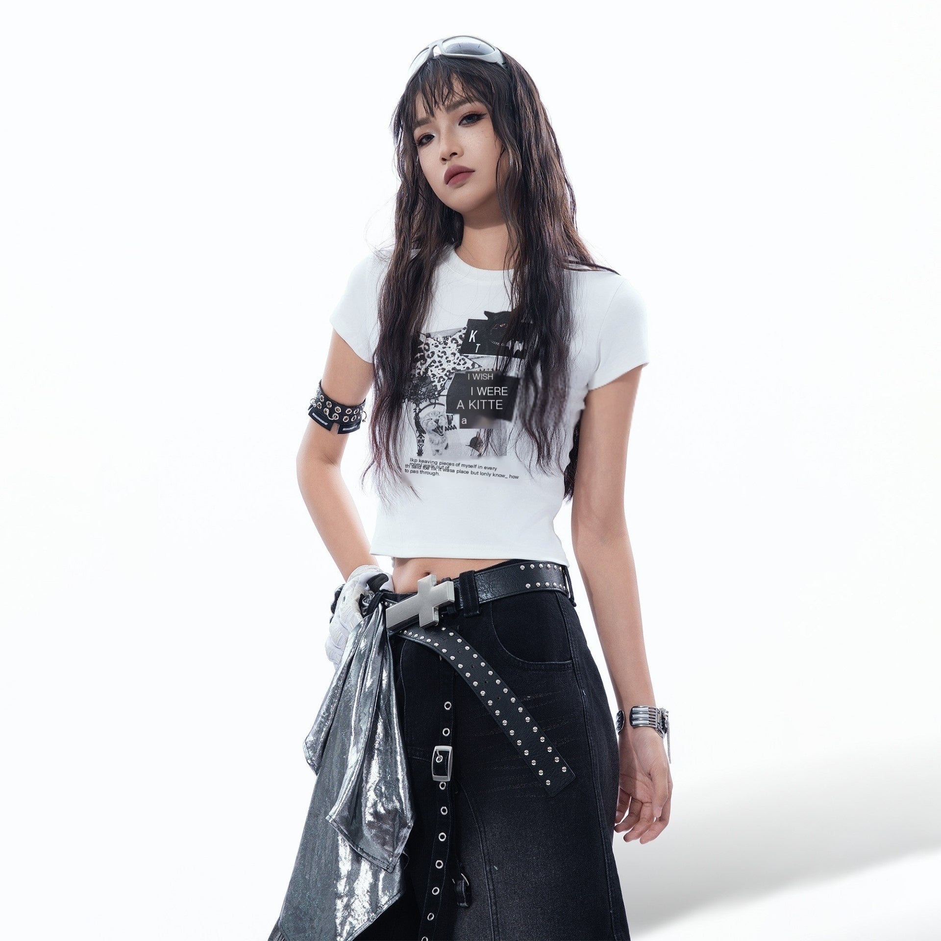 MOGONGSHE_Vintage_Patchwork_Black_Cat_Bat_Y2k_Leopard_Print_Short_Sleeve_Women's_Crop_Tops_1070636596284_MISSTT