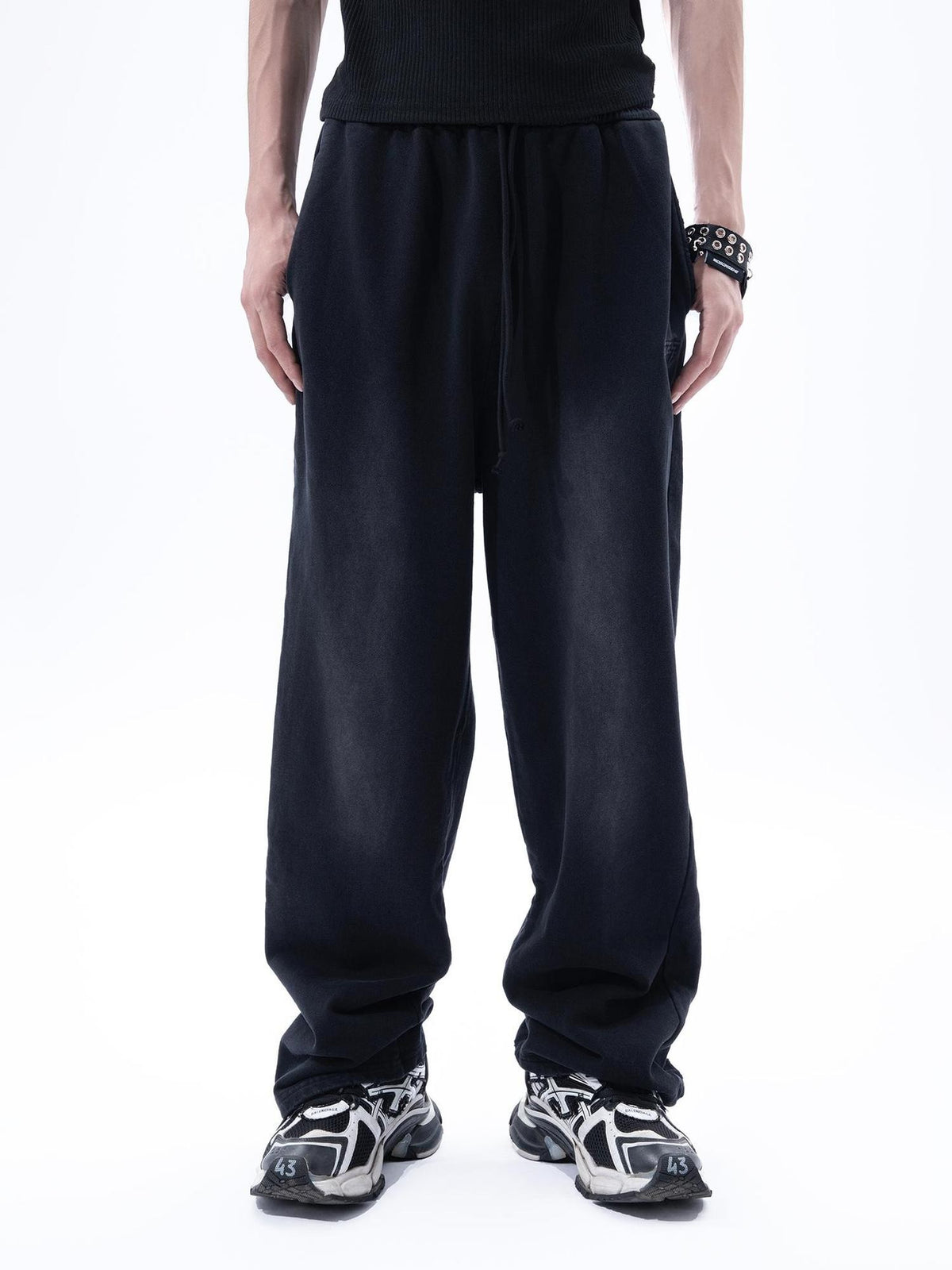 MOGONGSHE Washed Distressed Loose Women's Cotton Straight-leg Pants