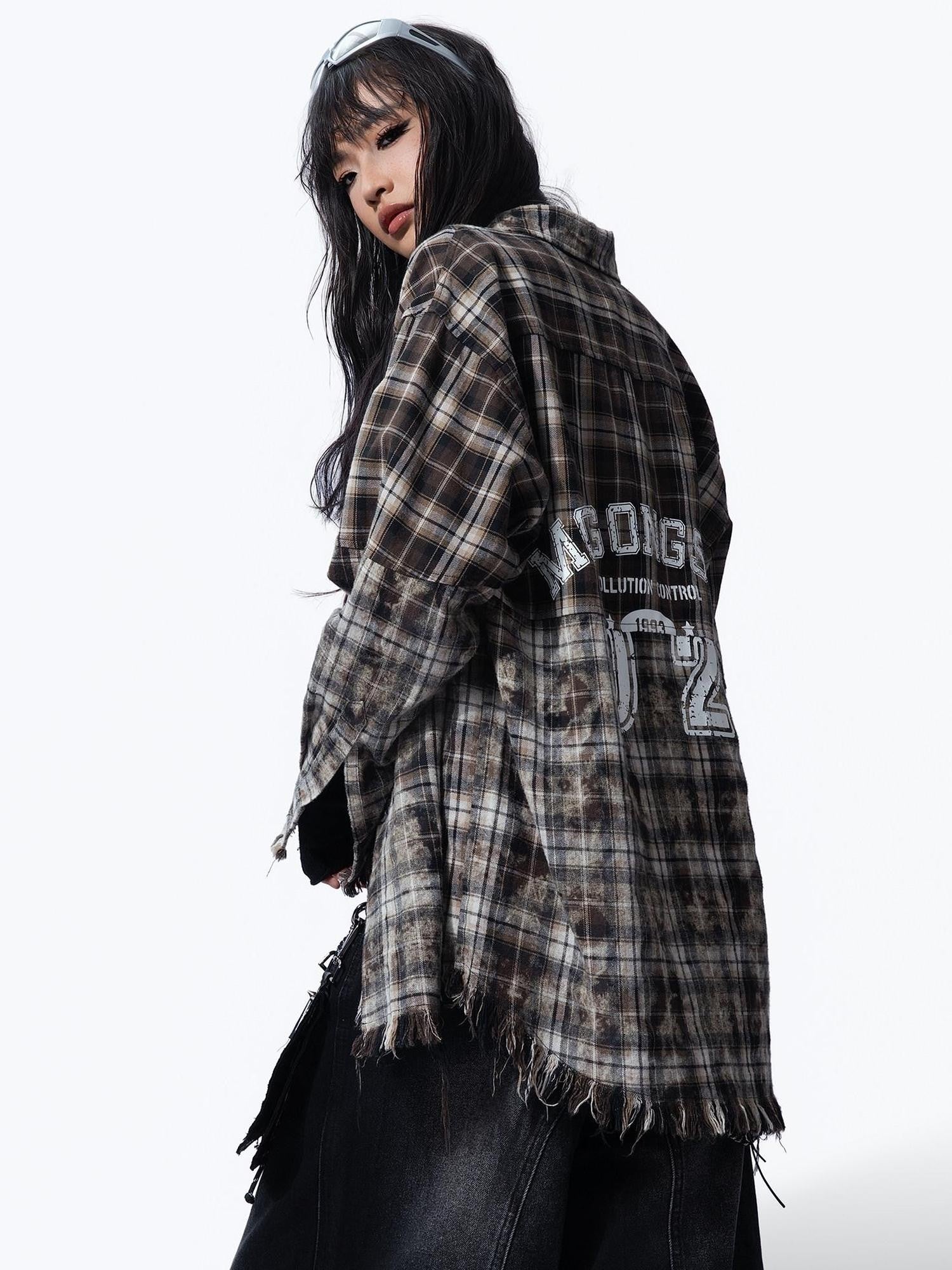 MOGONGSHE Washed Distressed Vintage Plaid Women's Oversized Long Sleeve Shirts