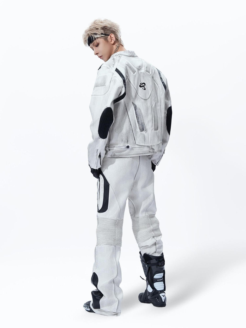 MOGONGSHE White Distressed Techwear Biker Oversized Street Women's Leather Jackets