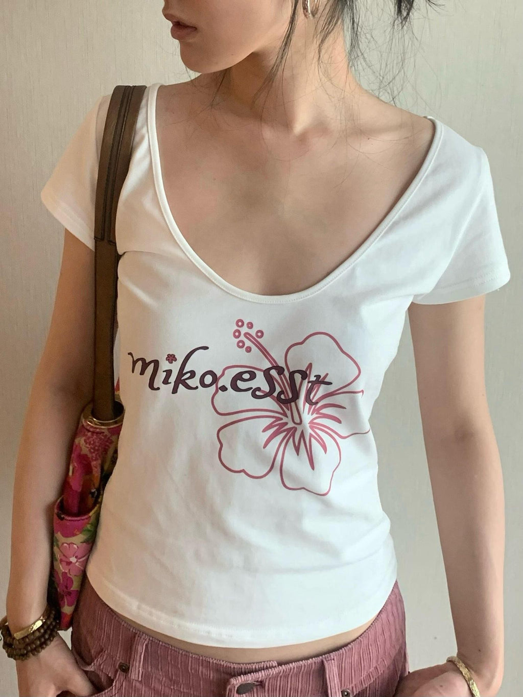 Miko esst Hibiscus Print Slim Fit U Neck Women's Cotton Short Sleeve T-shirts