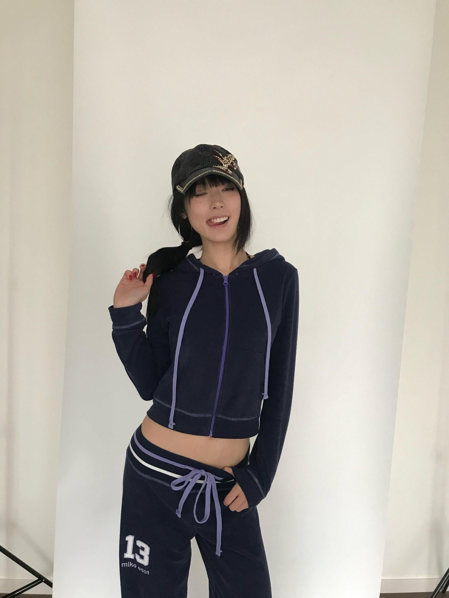 Miko esst Navy Terry Cropped Slim Retro Hooded Women's Cotton Blend Zip-up Hoodies