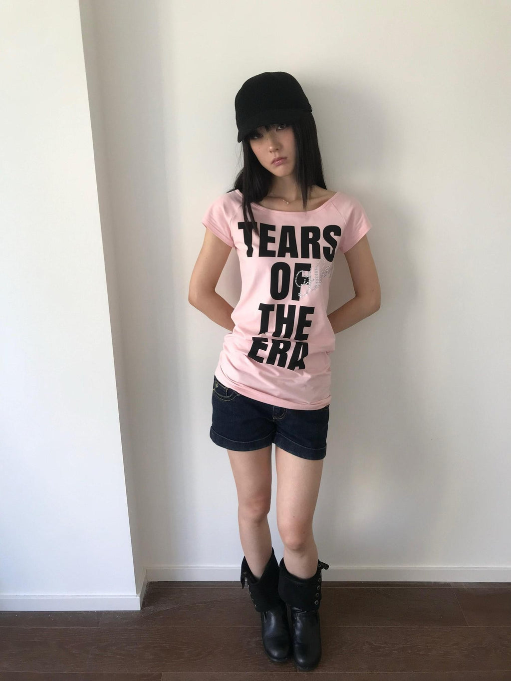 Miko esst Tear Print Rhinestone Slim Fit Women's Short Sleeve T-shirts