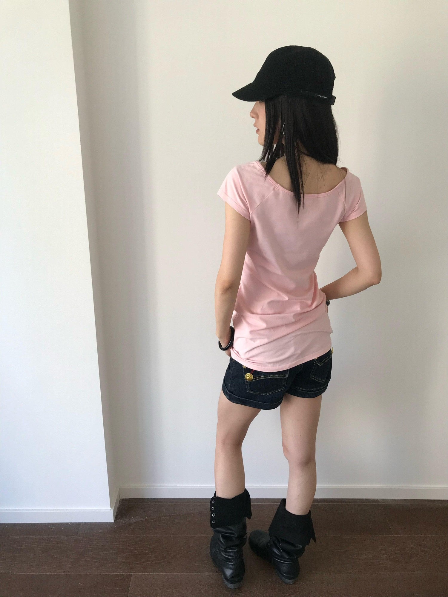 Miko esst Tear Print Rhinestone Slim Fit Women's Short Sleeve T-shirts