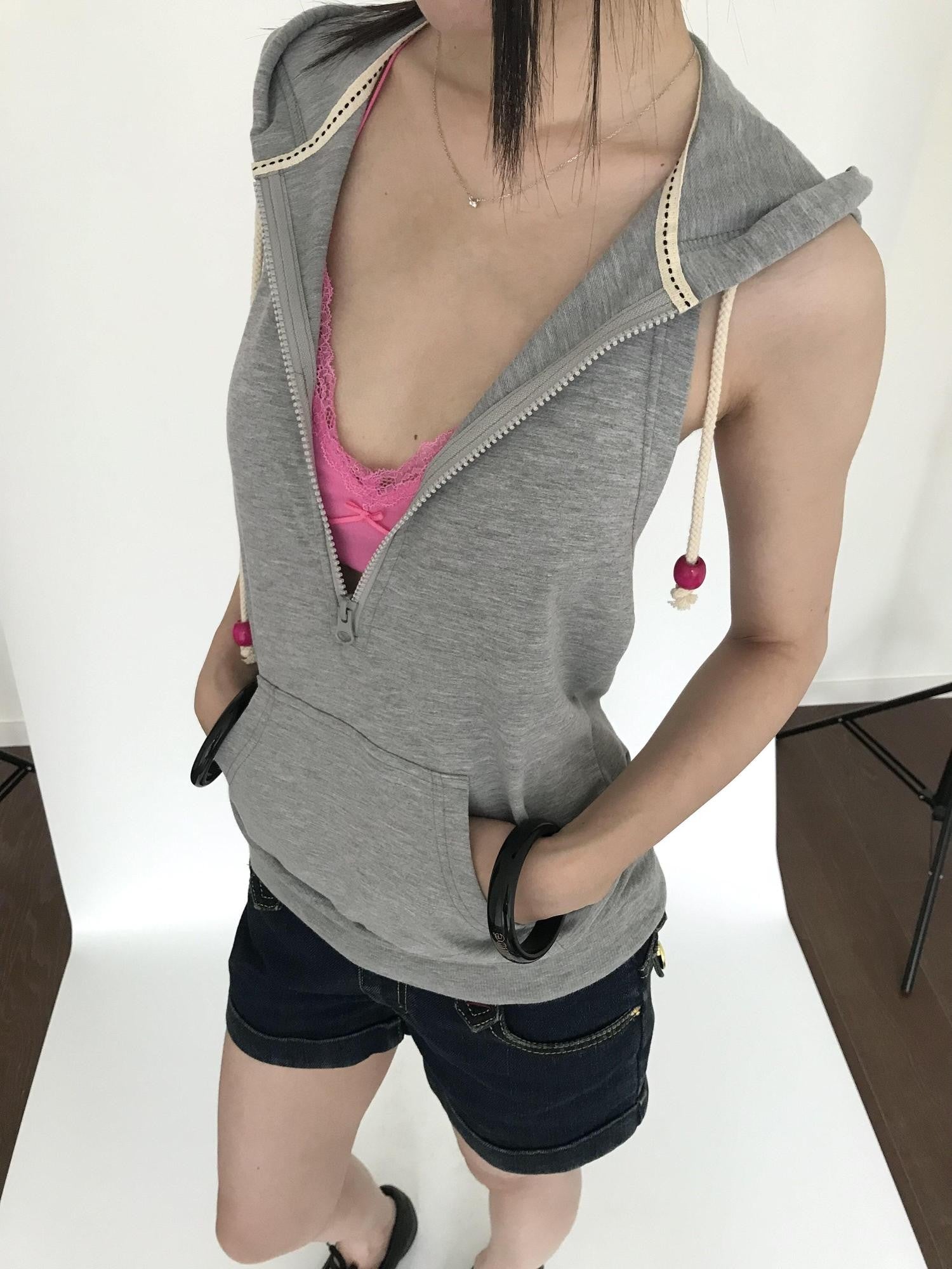 Miko esst Tomboy Japanese Street Hooded Backless Sweatshirt Women's Polycotton Tank Tops