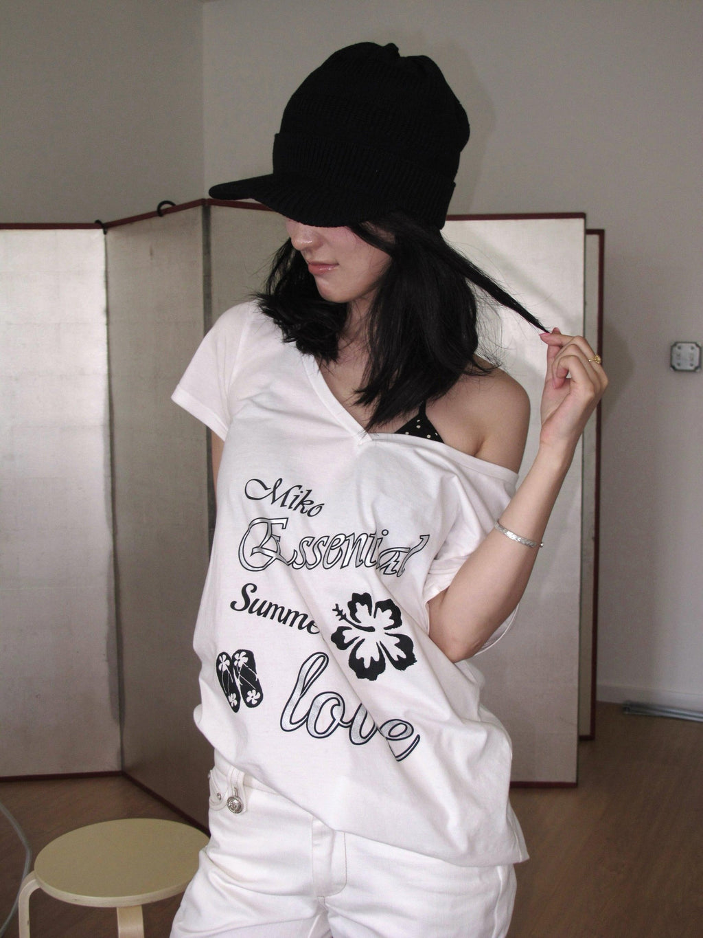 Miko esst V-neck Cross Print Slanted Shoulder Loose Women's Cotton Off-shoulder T-shirts