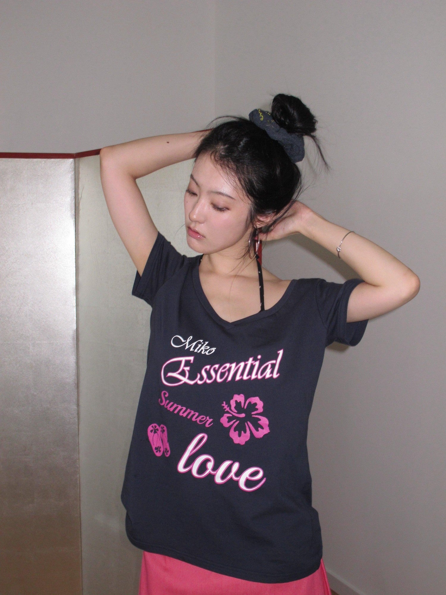 Miko esst V-neck Cross Print Slanted Shoulder Loose Women's Cotton Off-shoulder T-shirts