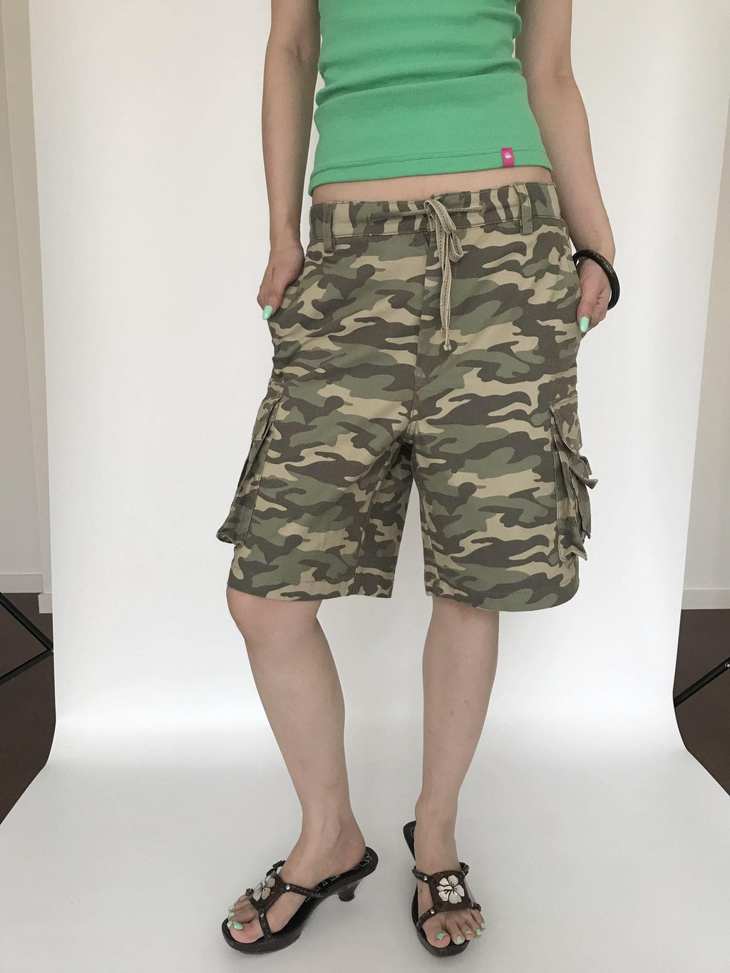 Miko esst Vintage Camo Washed Low Waist Women's Cotton Blend Bermuda Shorts