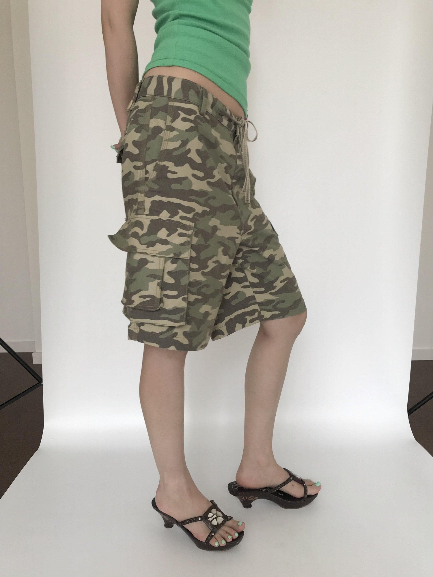 Miko esst Vintage Camo Washed Low Waist Women's Cotton Blend Bermuda Shorts