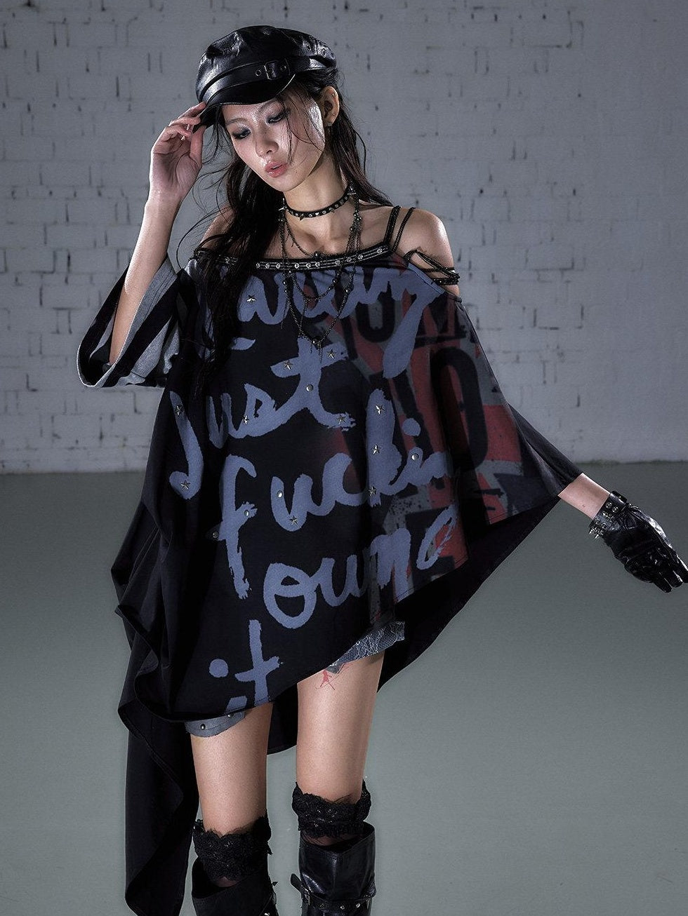 NO ROMANCE Asymmetric Punk Striped Women Cotton Blend Black Gray Short Sleeve T-Shirts