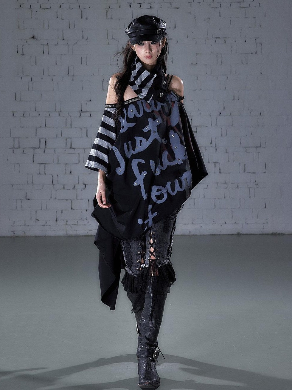 NO ROMANCE Asymmetric Punk Striped Women Cotton Blend Black Gray Short Sleeve T-Shirts