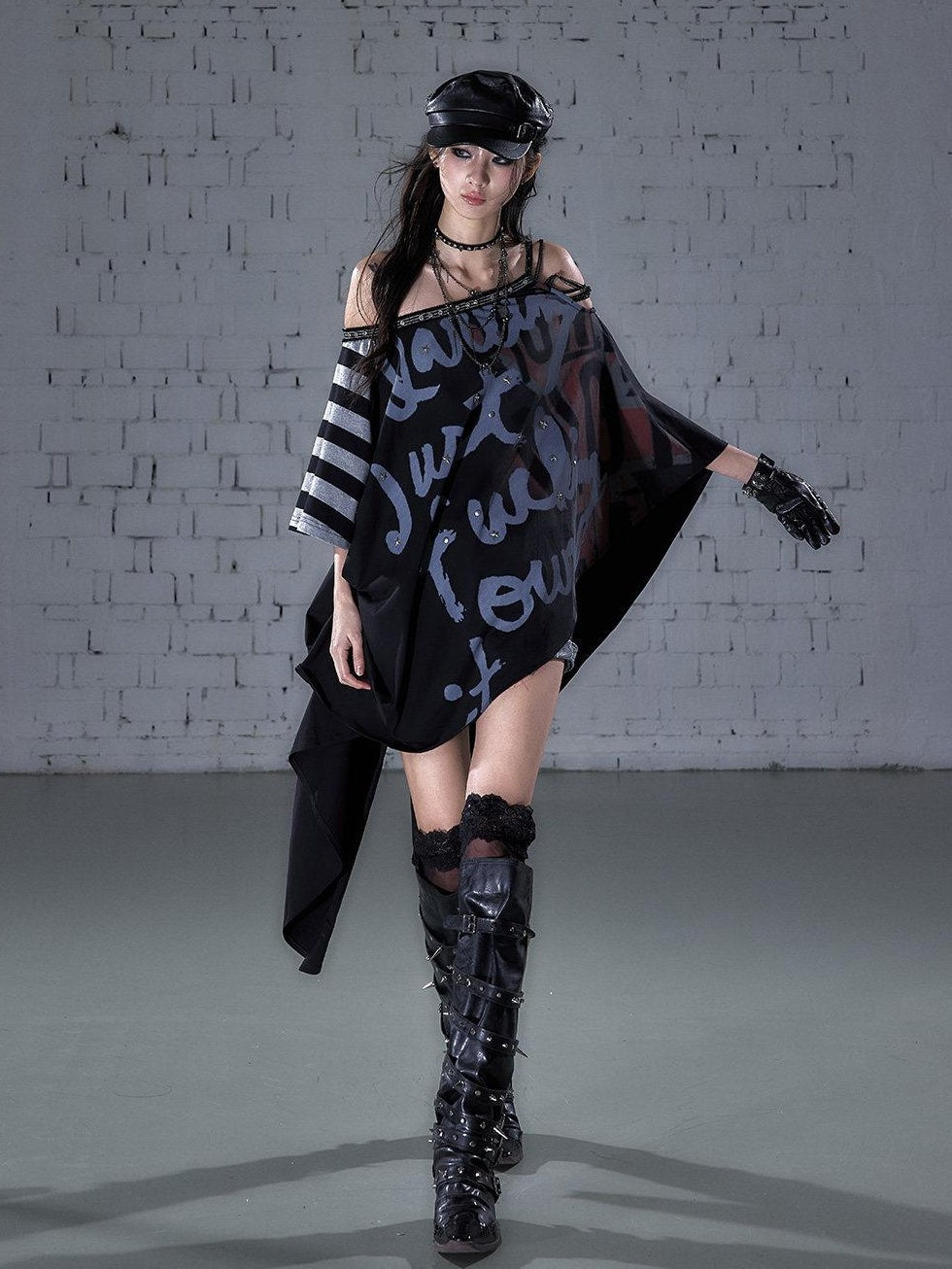 NO ROMANCE Asymmetric Punk Striped Women Cotton Blend Black Gray Short Sleeve T-Shirts