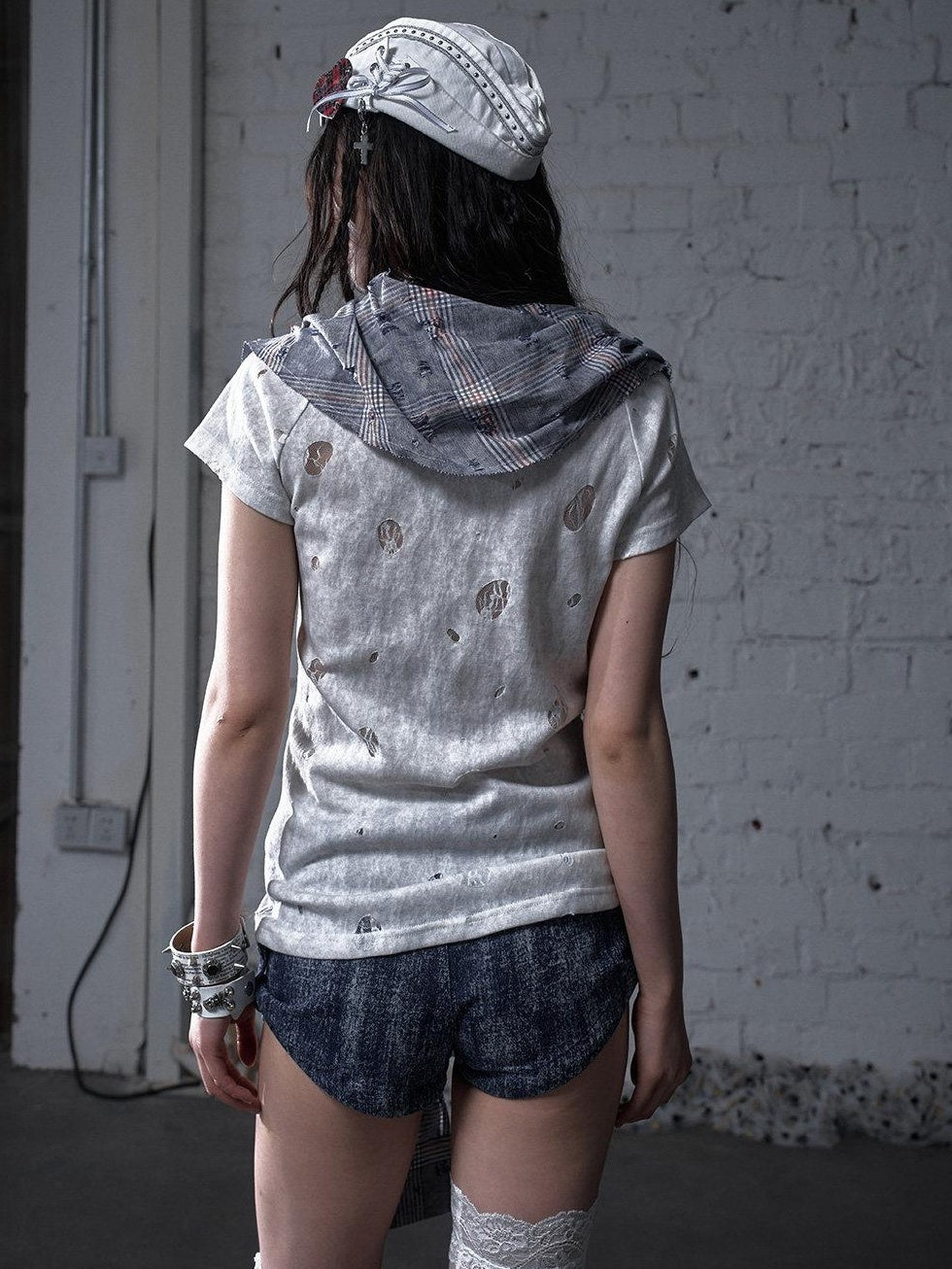 NO ROMANCE Blue White Check Punk Street Style Regular Fit Women Short Sleeve T-Shirts