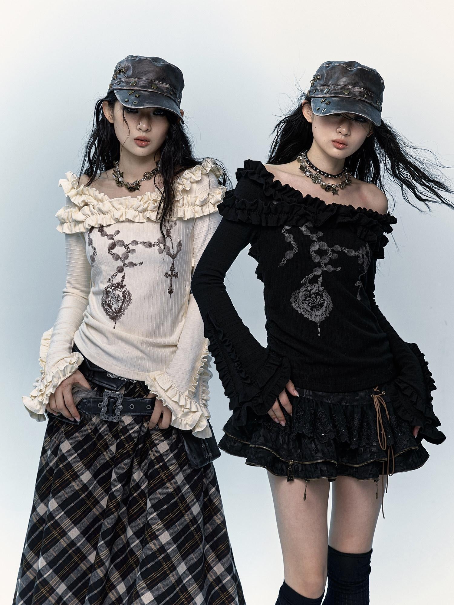 NO ROMANCE Creative Heart Print Slim Boatneck Bell Sleeve Women Long Sleeve T-Shirts