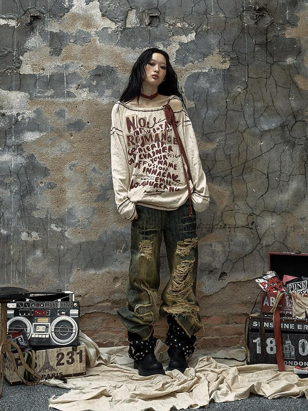NO ROMANCE Distressed Bow Print Relaxed Round Neck Women Combed Cotton Long Sleeve T-Shirts