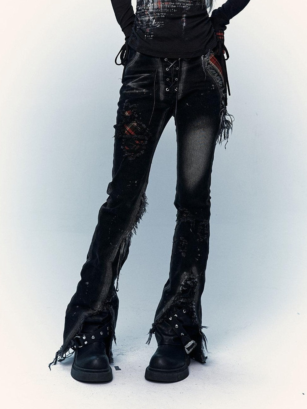 NO ROMANCE Distressed Low Rise Slim Fit Casual Youth Black Plaid Micro Stretch Flare Jeans