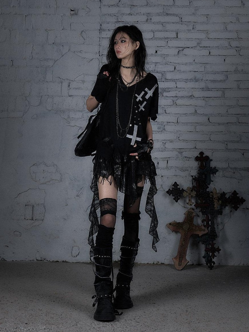 NO ROMANCE Lace Cross Print Punk Street Loose V-neck Women Black Gray Short Sleeve T-Shirts