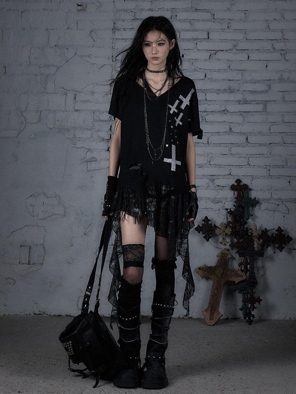 NO ROMANCE Lace Cross Print Punk Street Loose V-neck Women Black Gray Short Sleeve T-Shirts