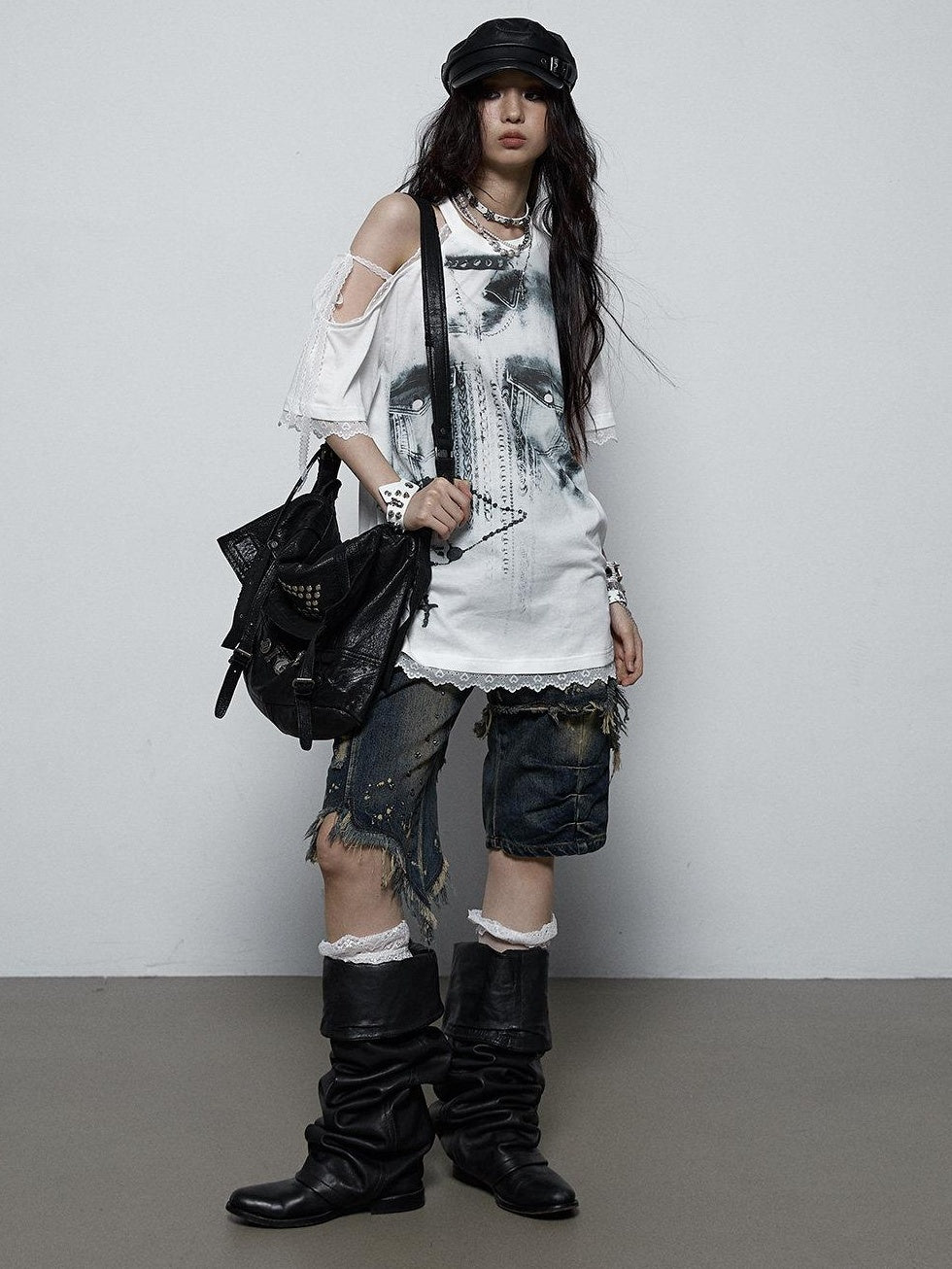 NO ROMANCE Light Lace Patchwork Printed Oversized Urban Black Cotton Short Sleeve T-Shirts