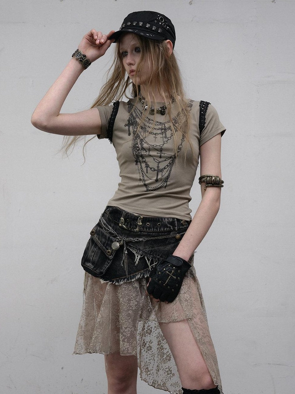 NO ROMANCE Light Stretch Viscose Street Punk Slim Short Sleeve Women Gray Crop Tops