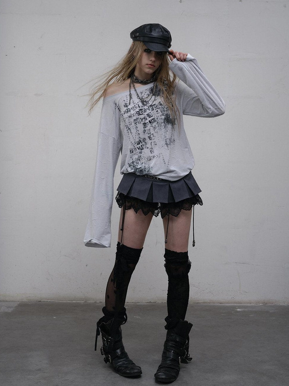 NO ROMANCE Lightweight Punk Loose Slanted Neck Printed Beige Gray Long Sleeve T-Shirts
