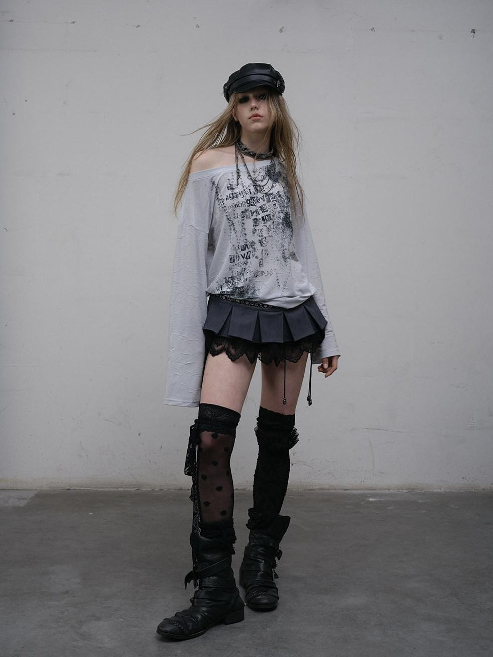 NO ROMANCE Lightweight Punk Loose Slanted Neck Printed Beige Gray Long Sleeve T-Shirts