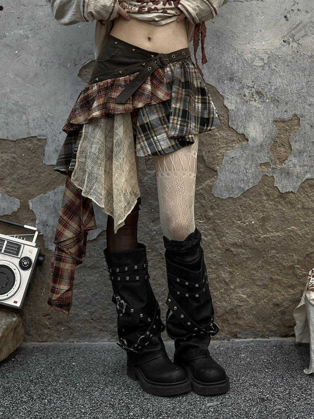 NO ROMANCE Low Waist Cotton Lined Button Stud Plaid Street Girls Mini Skirts