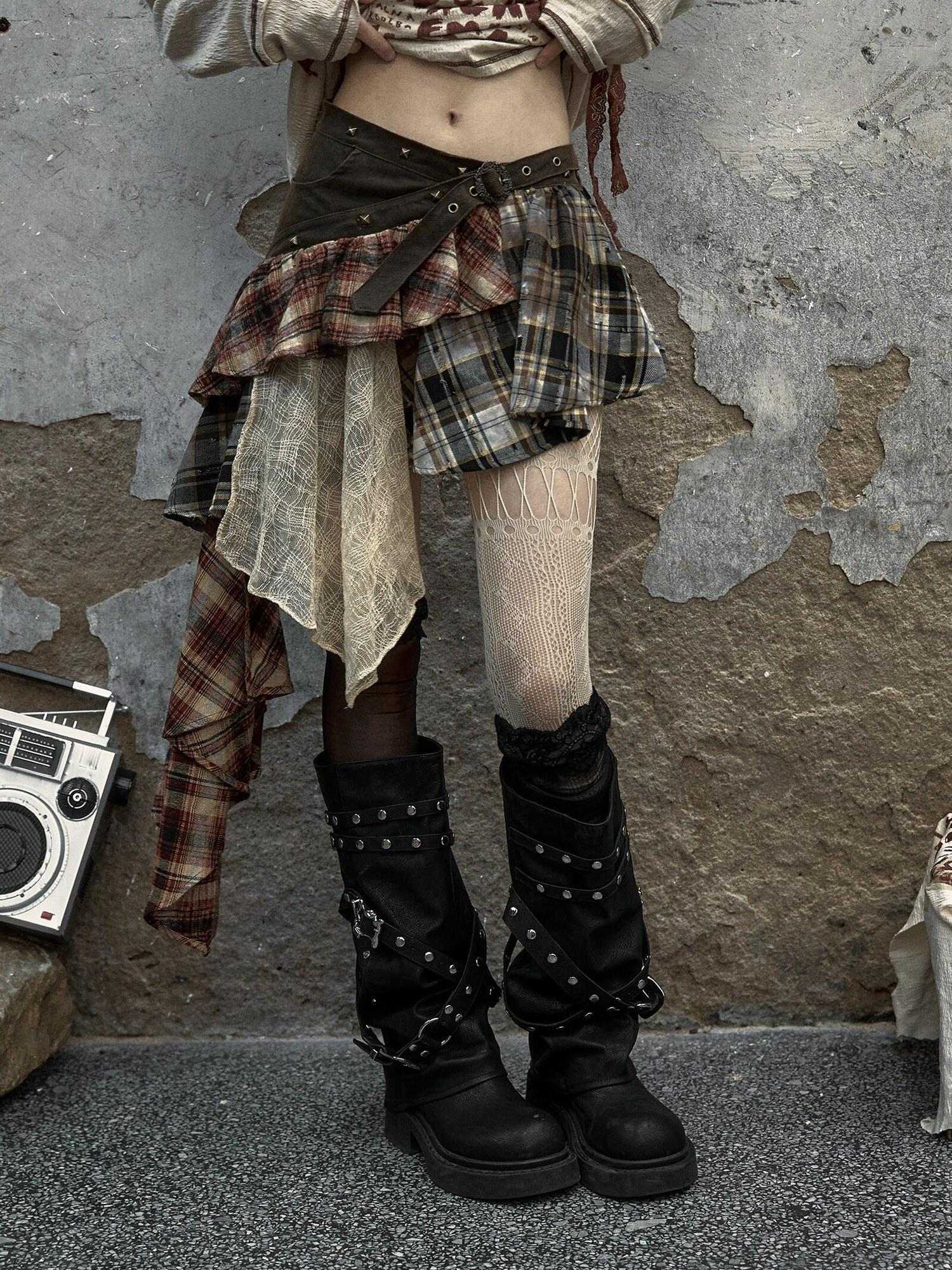 NO ROMANCE Low Waist Cotton Lined Button Stud Plaid Street Girls Mini Skirts