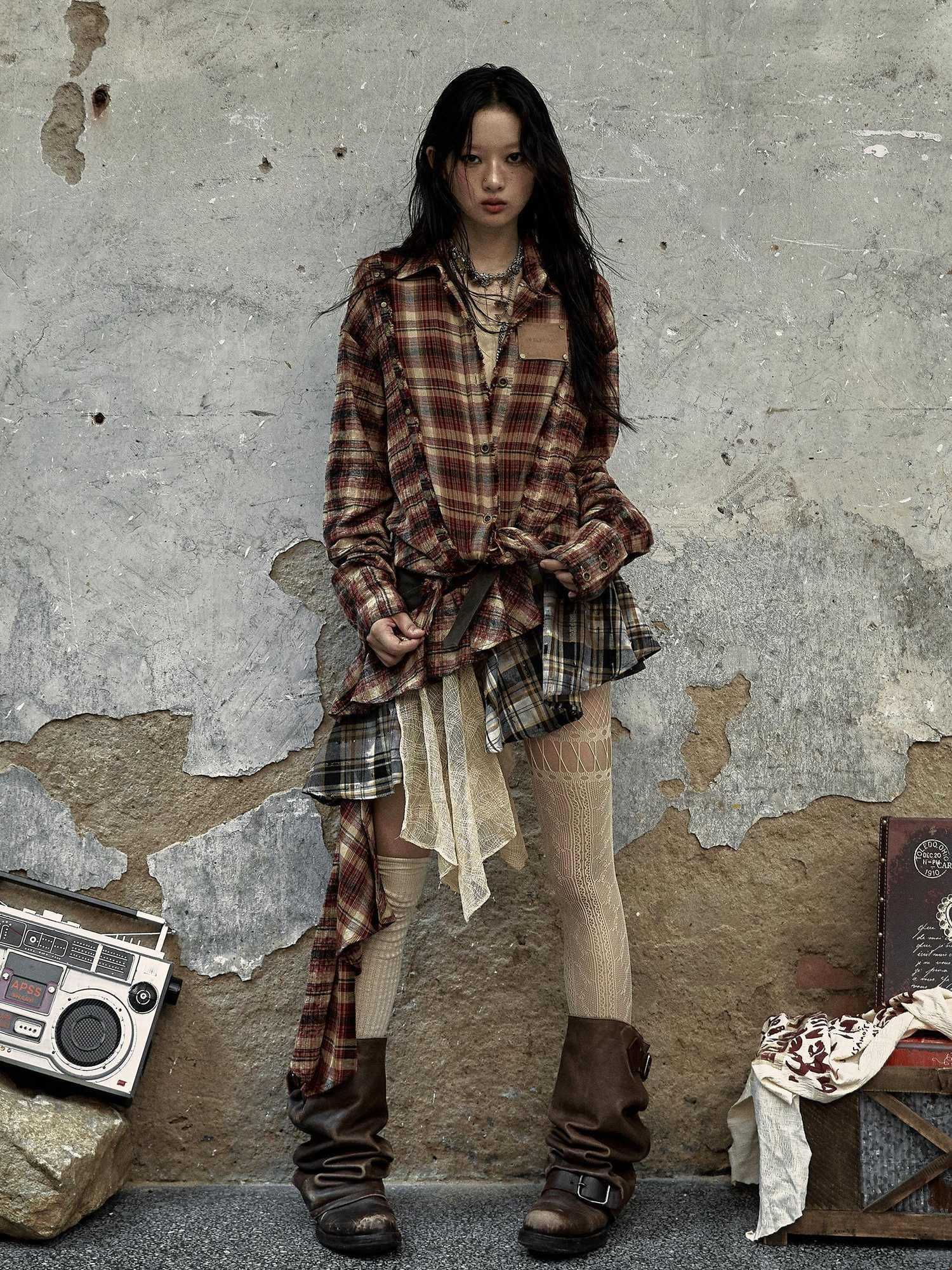NO ROMANCE Low Waist Cotton Lined Button Stud Plaid Street Girls Mini Skirts