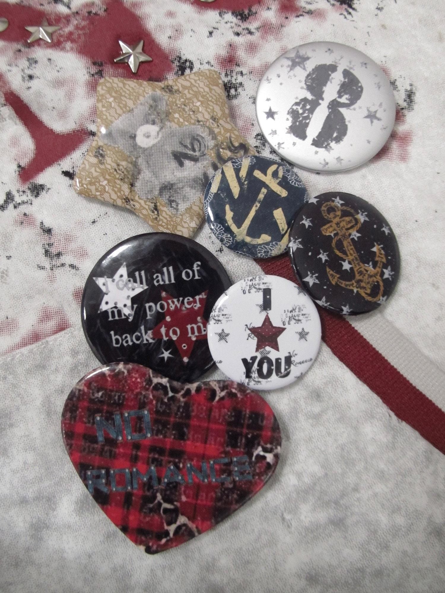 NO ROMANCE Original Design Mixed Material Floral Metal Women Fashion Jewelry Brooches
