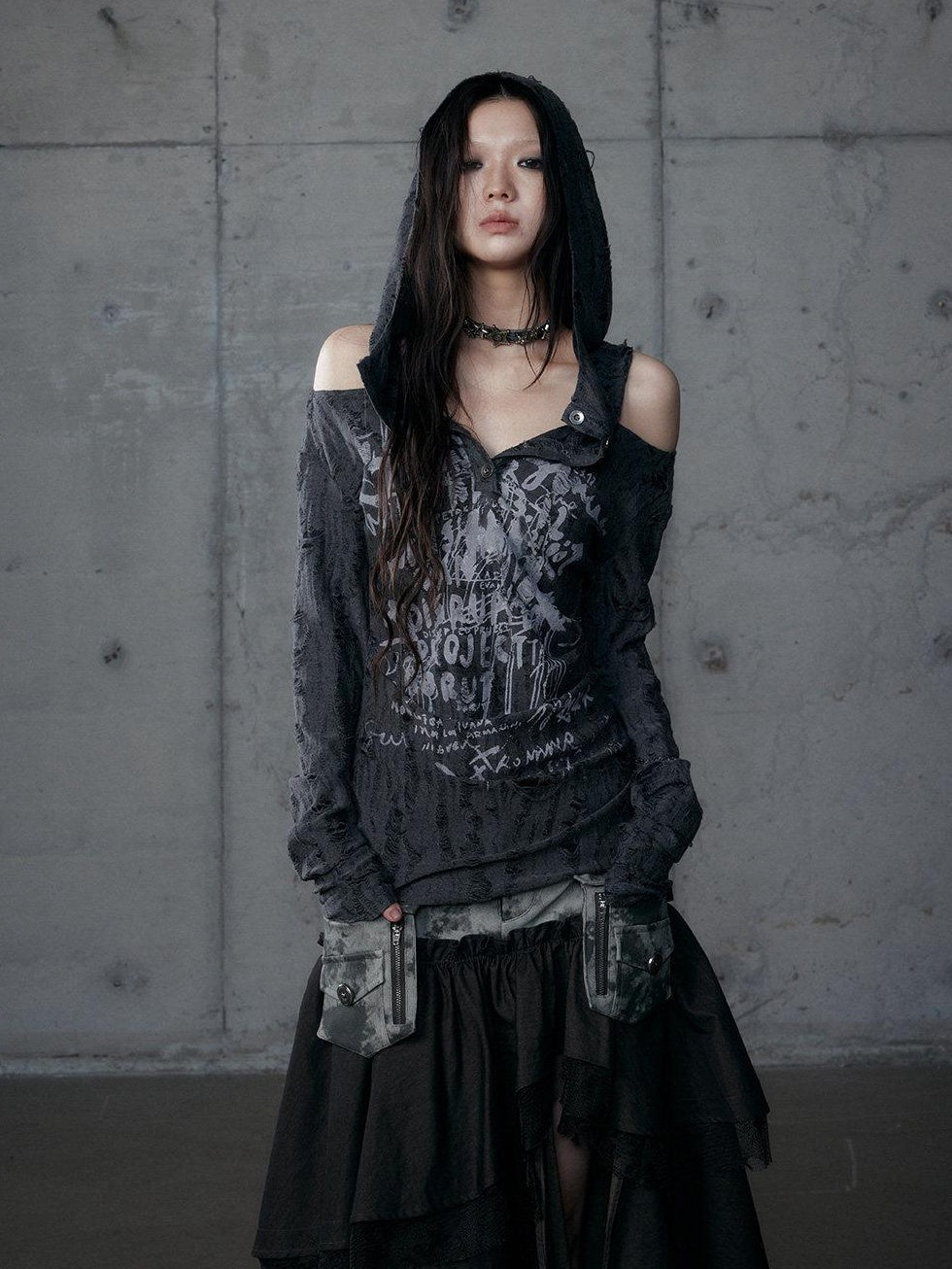 NO ROMANCE Punk Printed Slim Fit Hooded For Women Dark Gray Long Sleeve T-Shirts