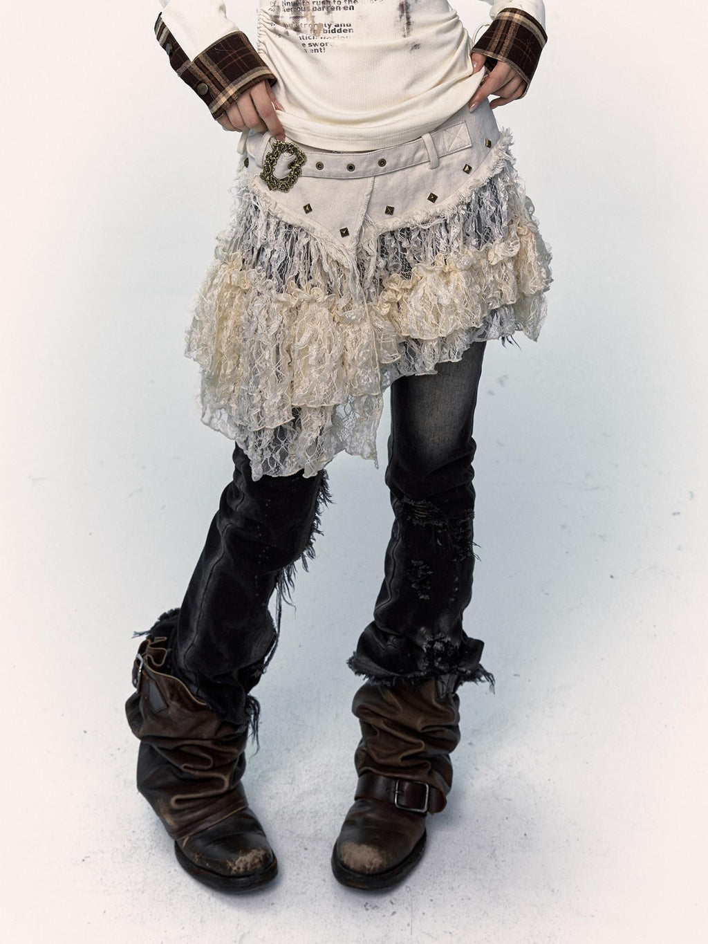 NO ROMANCE Pure Cotton Japanese Asymmetric Low Waist Lace Travel Youth Off White Mini Skirts