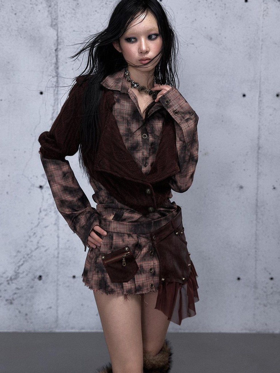 NO ROMANCE Shape Retaining Uv Punk Fitted Asymmetric Layered Plaid Collared Blouses