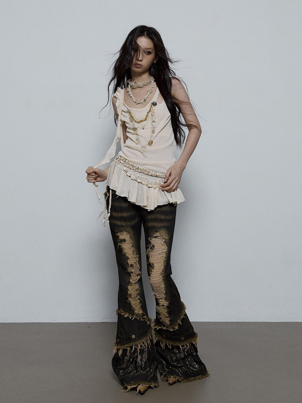 NO ROMANCE Shimmer Sequin Ruffle Slim Fit Original Design Button Detail Viscose Camisoles