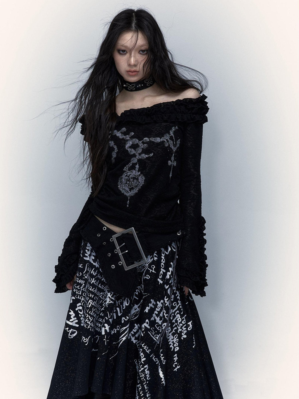 NO ROMANCE Skin Friendly Lace Trim Sweet Off Shoulder Regular Fit Long Sleeve T-Shirts