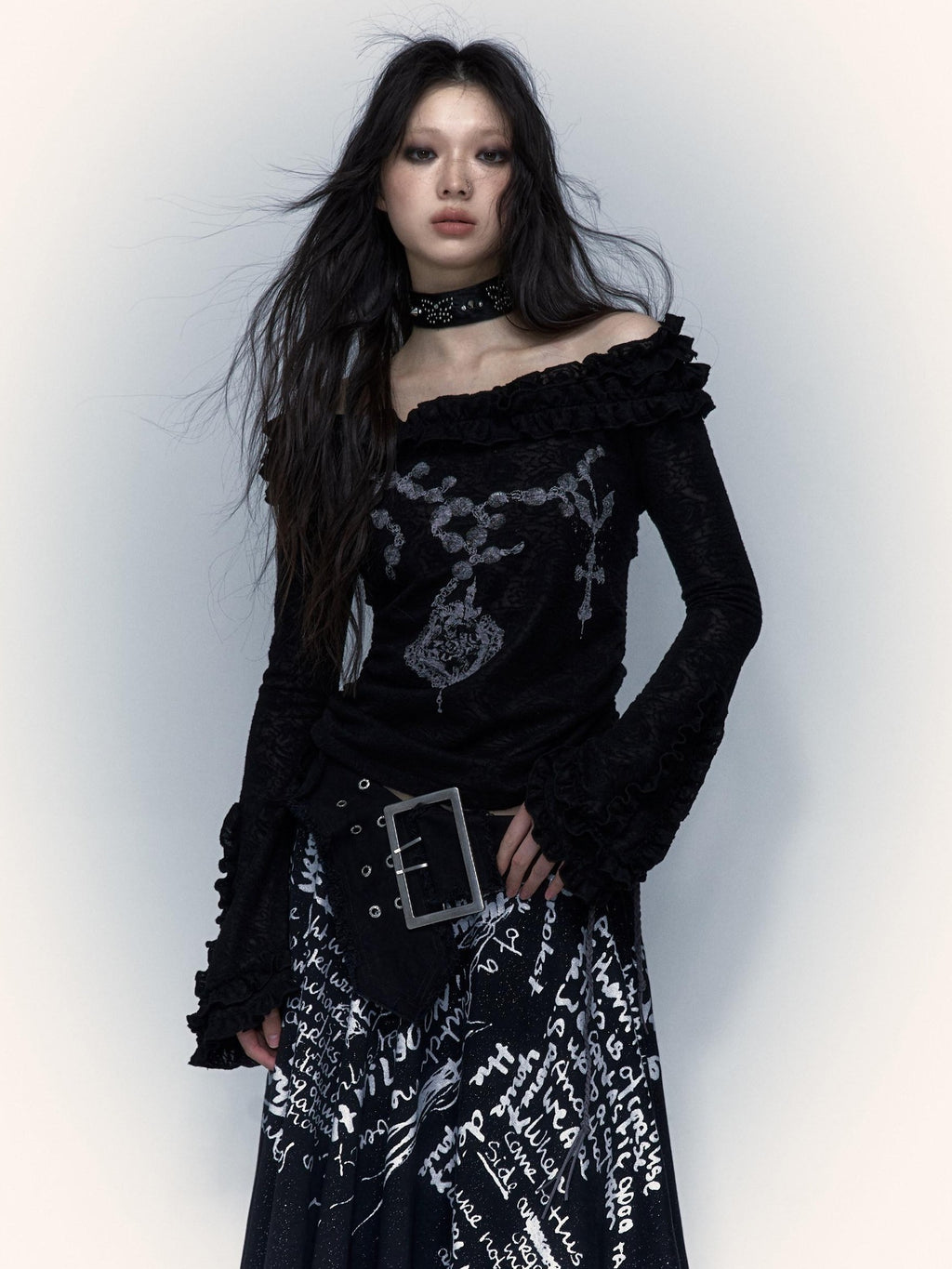 NO ROMANCE Skin Friendly Lace Trim Sweet Off Shoulder Regular Fit Long Sleeve T-Shirts