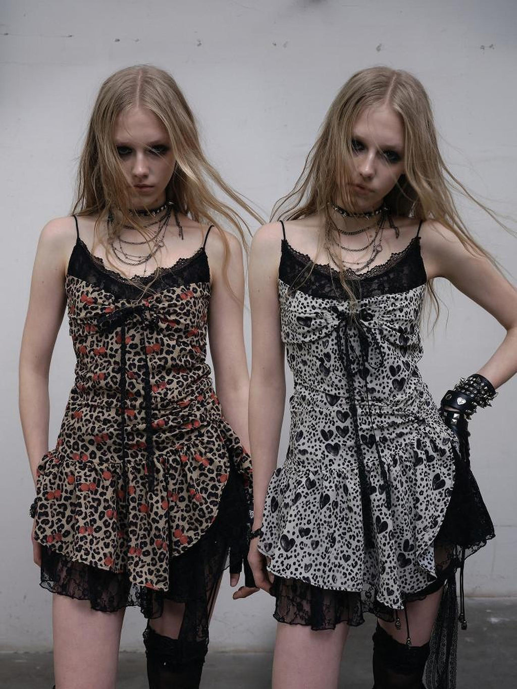 NO ROMANCE Soft Lace Vintage Spaghetti Strap Travel Leopard Heart Slip Mini Dresses