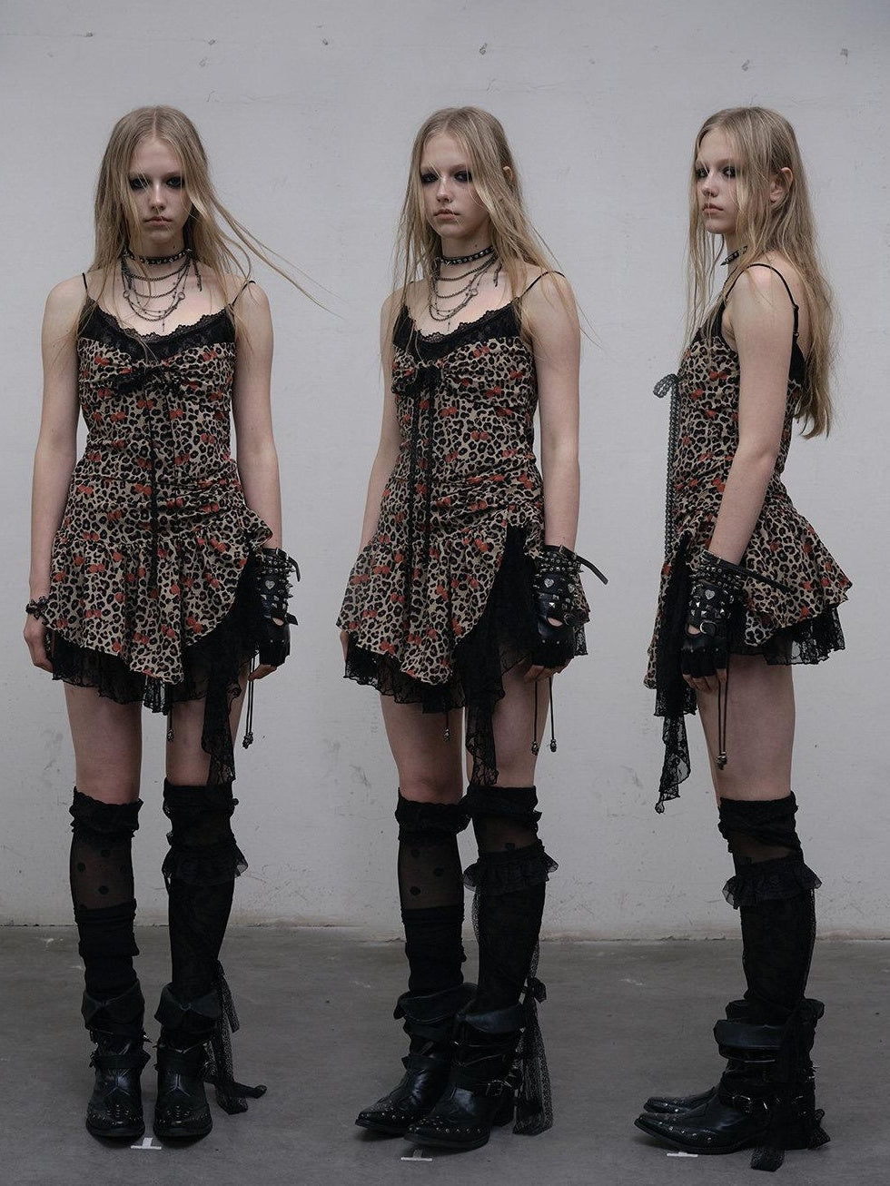 NO ROMANCE Soft Lace Vintage Spaghetti Strap Travel Leopard Heart Slip Mini Dresses