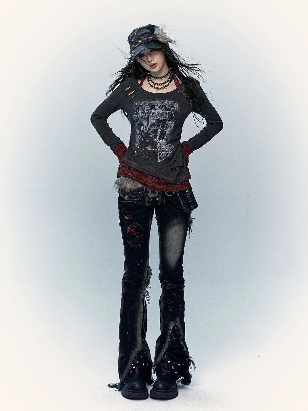 NO ROMANCE Viscose Blend Vintage Print Slim Women Round Neck Gray Red Long Sleeve T-Shirts