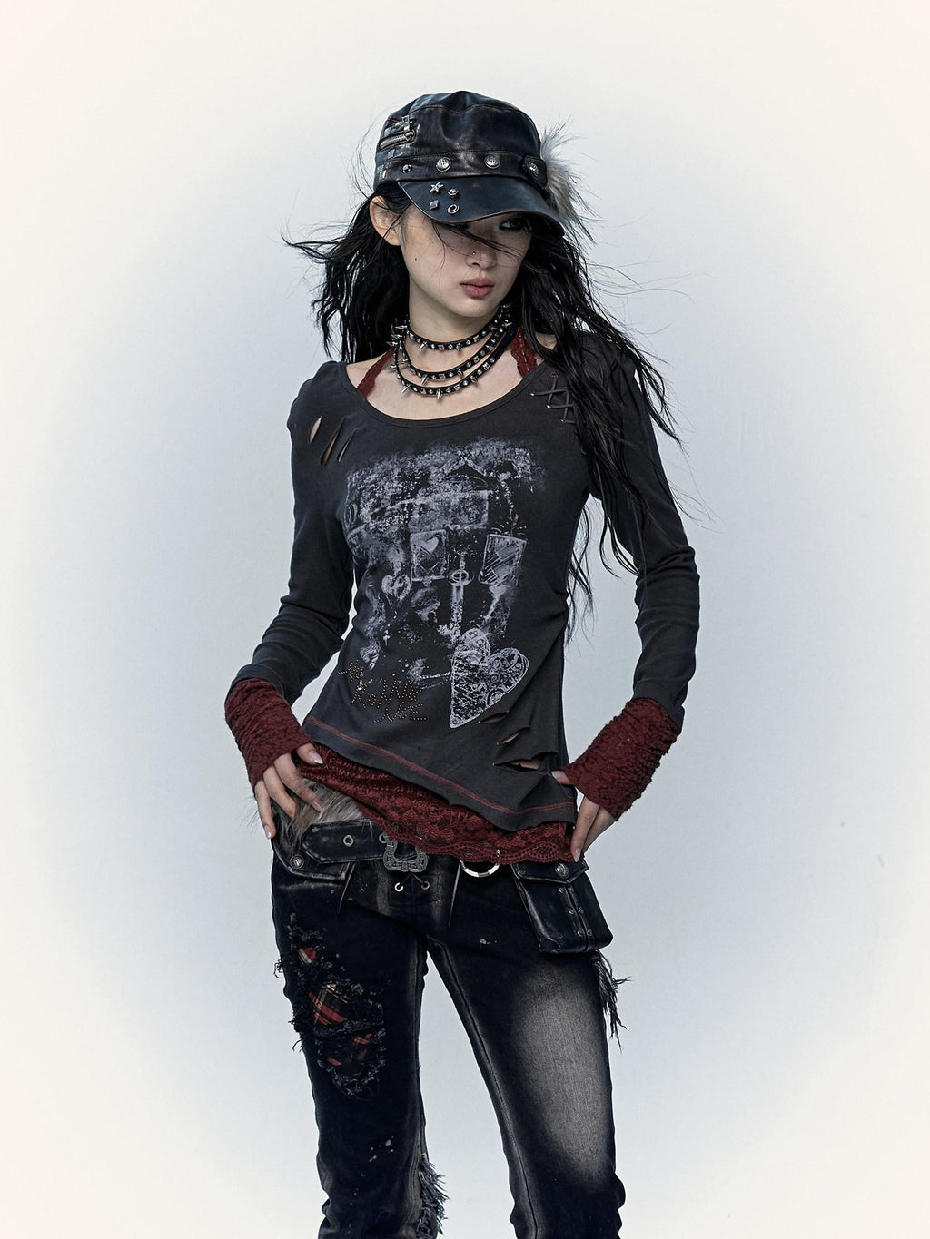 NO ROMANCE Viscose Blend Vintage Print Slim Women Round Neck Gray Red Long Sleeve T-Shirts