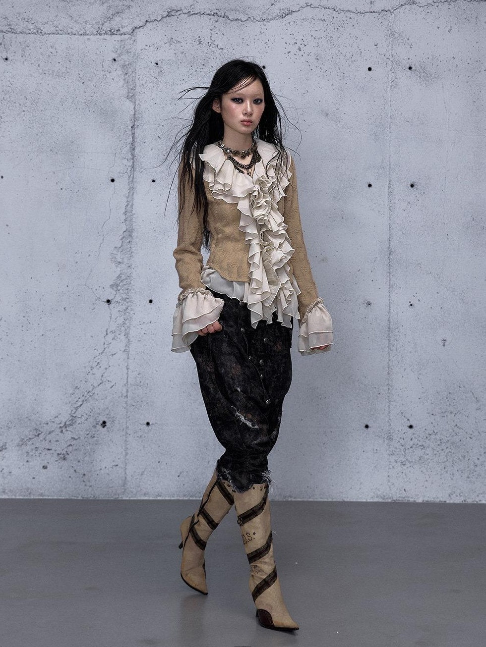 NO ROMANCE Wrinkle Resistant Vintage Slim Ruffle Collar Bell Sleeve Women Polyester Blouses