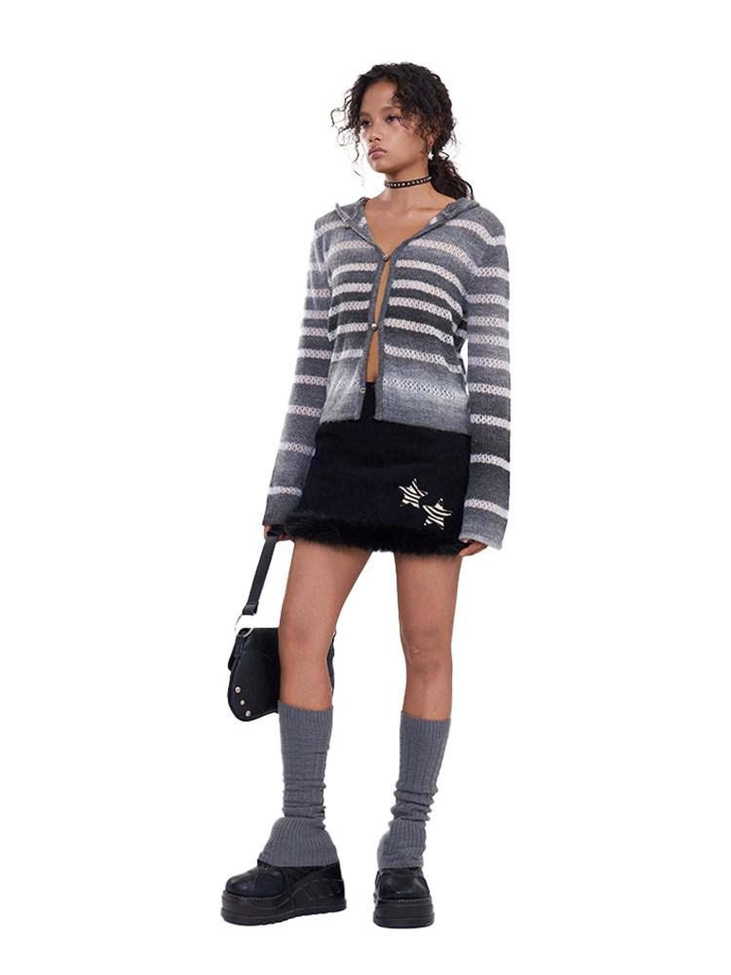 NextPassport MOF Black Corduroy Hem Fur Trim Frayed Edge Women's Polyester Mini Skirts