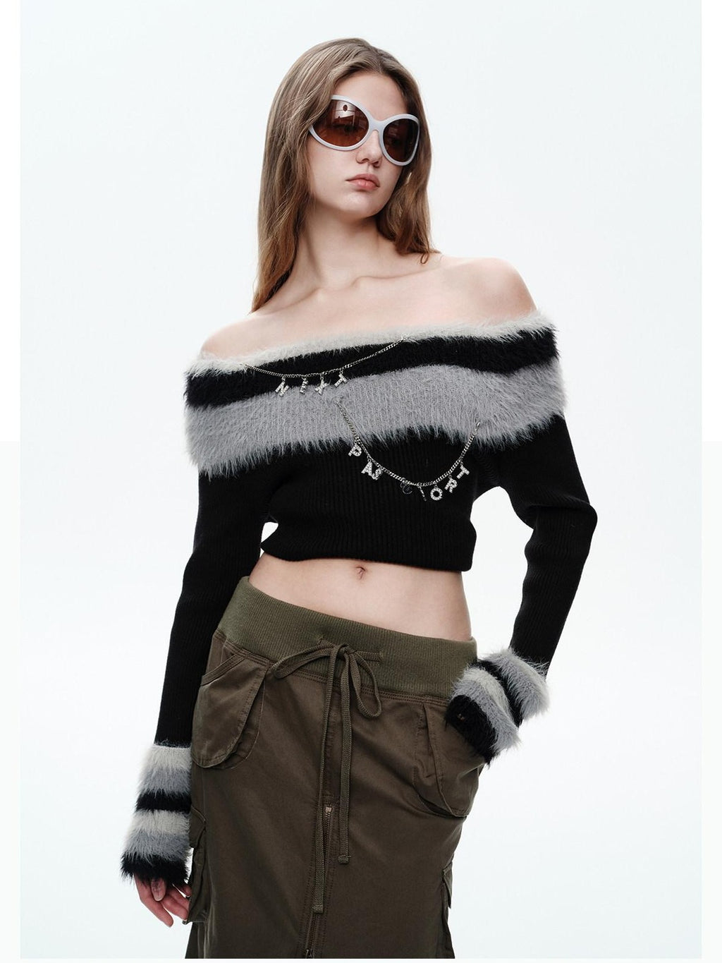 NextPassport MOF Black Fur Collar Reversible One Shoulder Women's Polyester Off-shoulder Sweaters